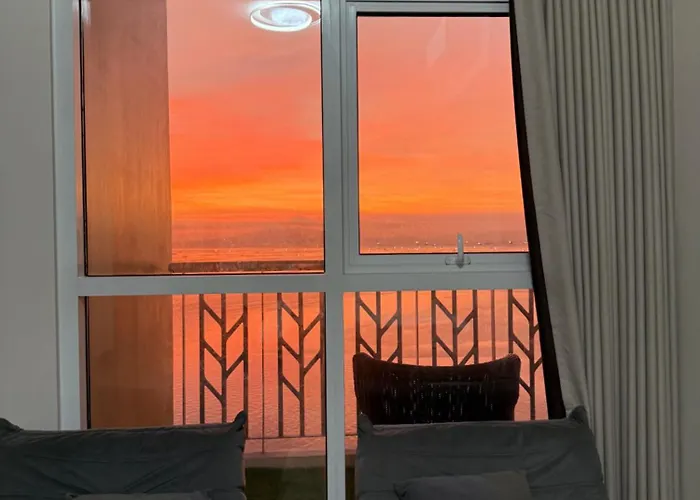Apartamento Grand Ocean Sunset Retreat 3br Facing Bay, Near Okada Moa & Naia *