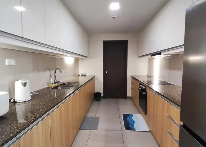 Grand Ocean Sunset Retreat 3br Facing Bay, Near Okada Moa & Naia * Manila